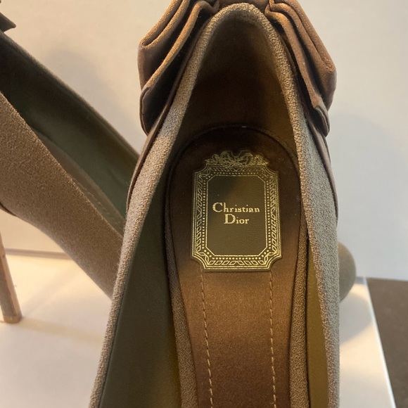 Vintage Limited Edition Dior Ribbon Pump - Picture 4 of 5